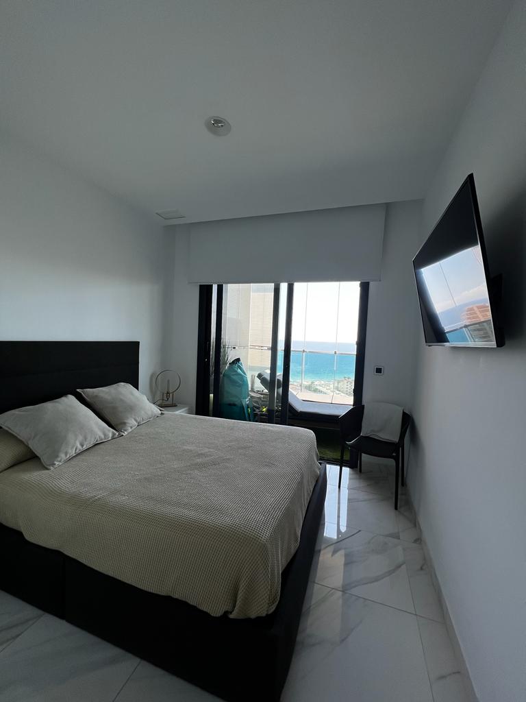 Piso de lujo con vistas al mar en Benidorm