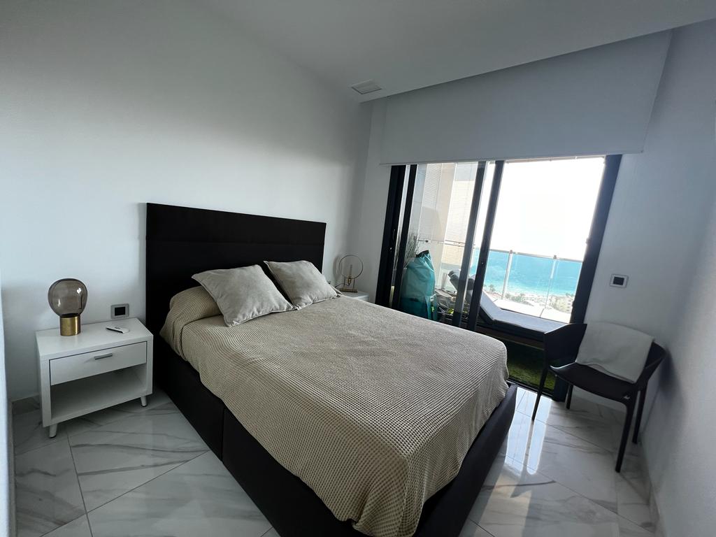 Piso de lujo con vistas al mar en Benidorm