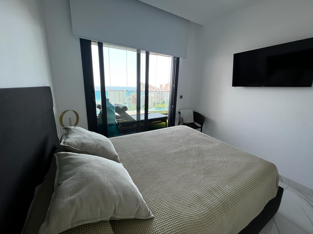 Piso de lujo con vistas al mar en Benidorm