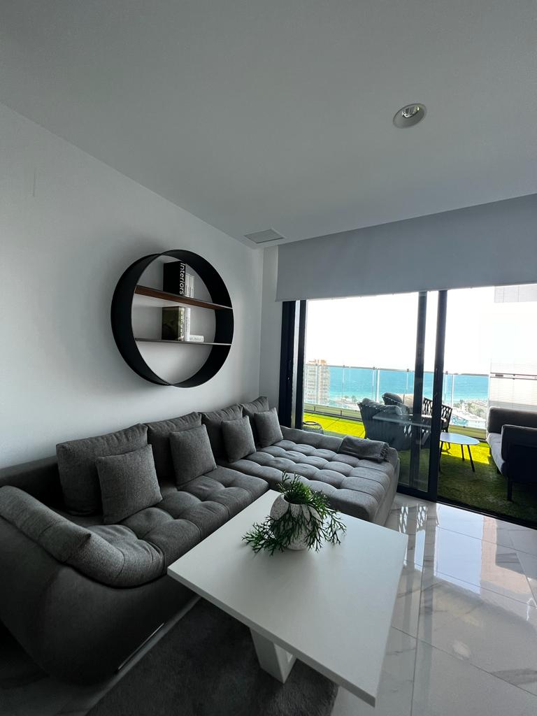 Piso de lujo con vistas al mar en Benidorm