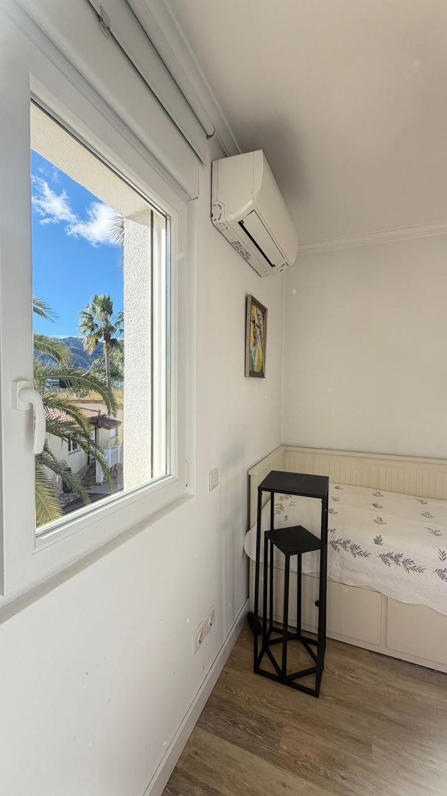 CHALET CERCA DEL MAR