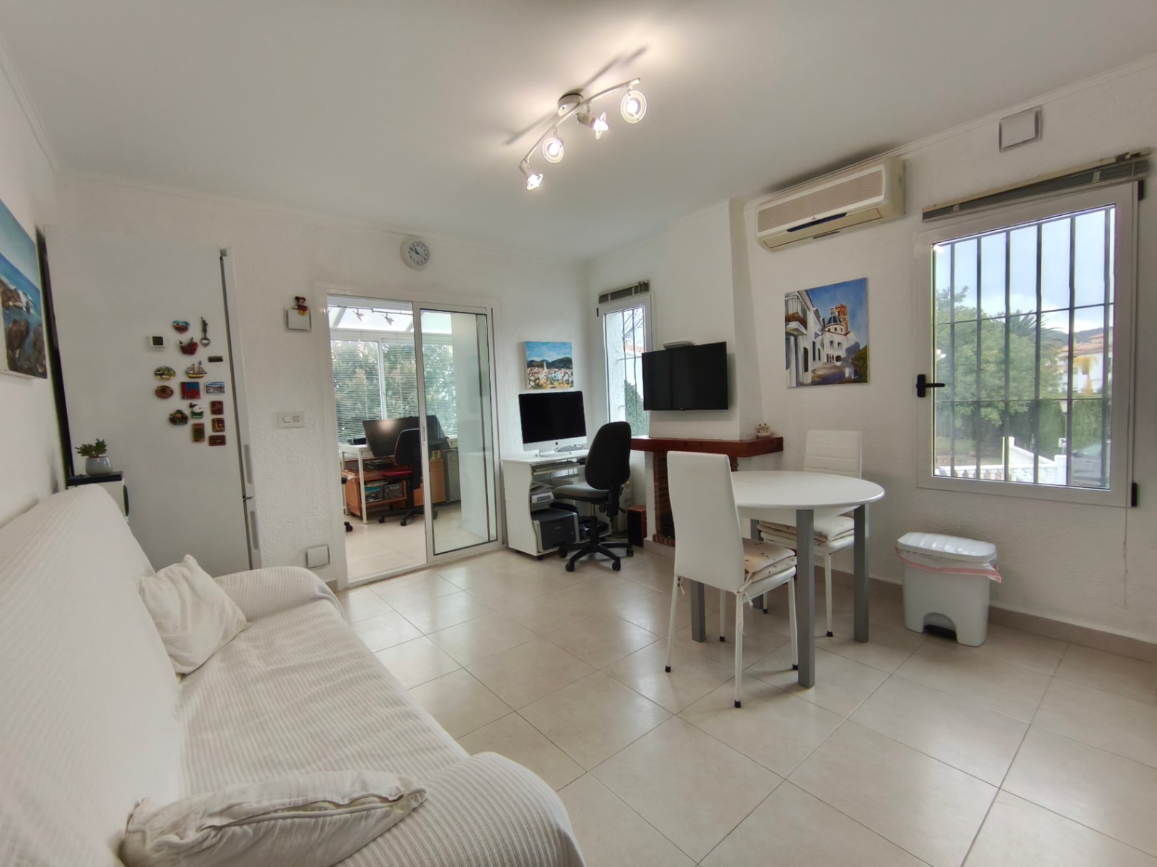 Apartamento acogedor y reformado en La Sella – ¡Ideal para vivir o invertir!
