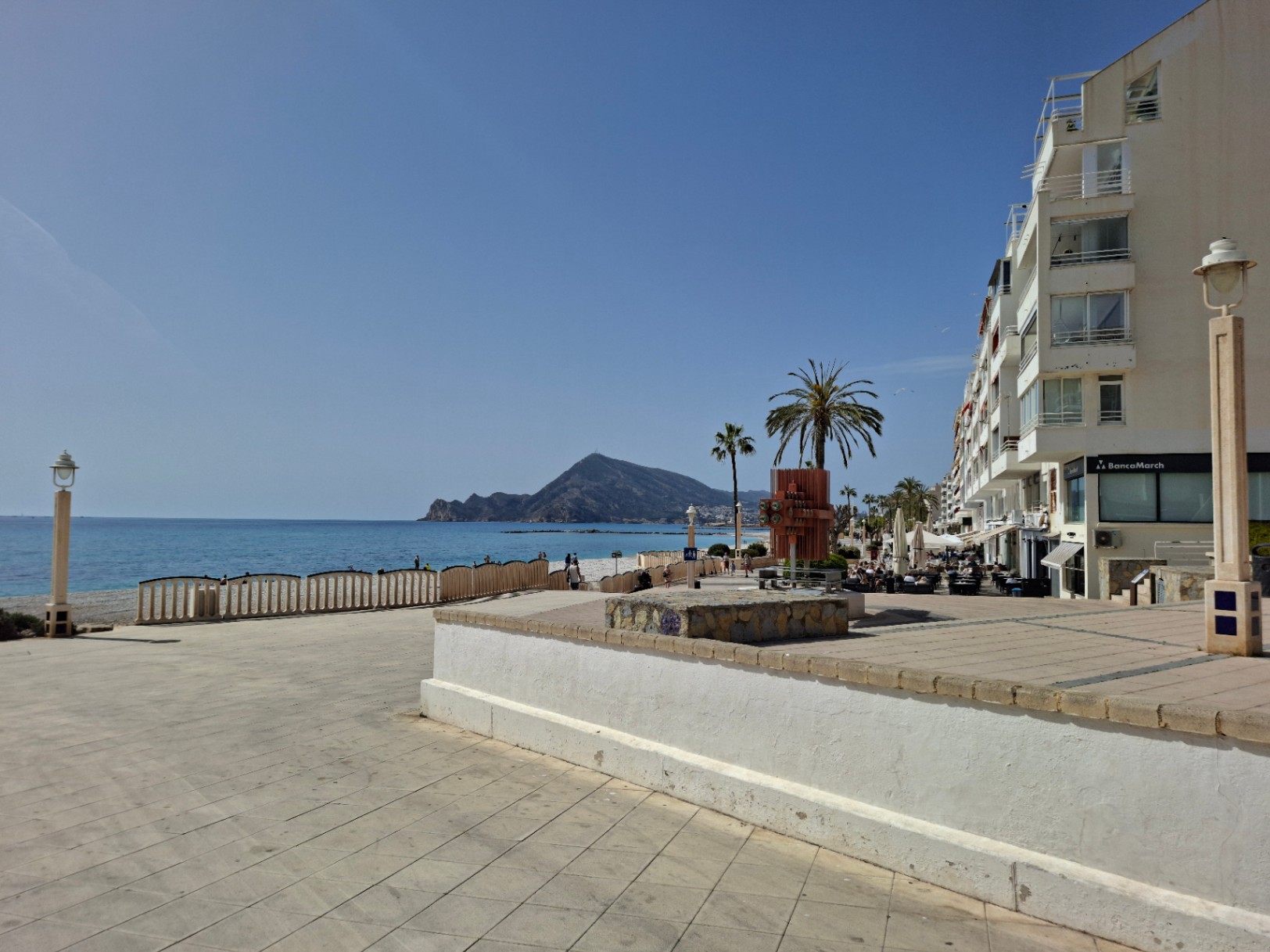 Fantástico apartamento con vistas al mar en pleno casco urbano de Altea