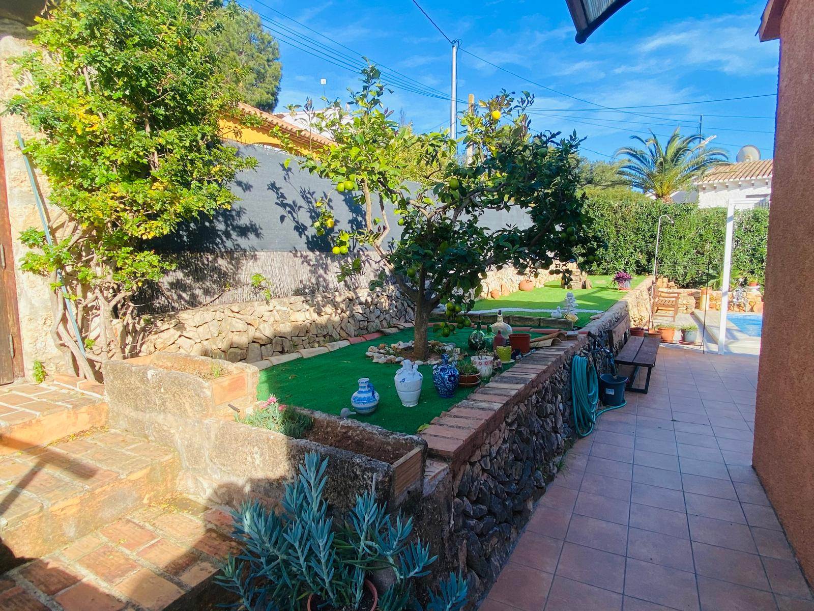 VILLA CON VISTAS AL MONTGÓ