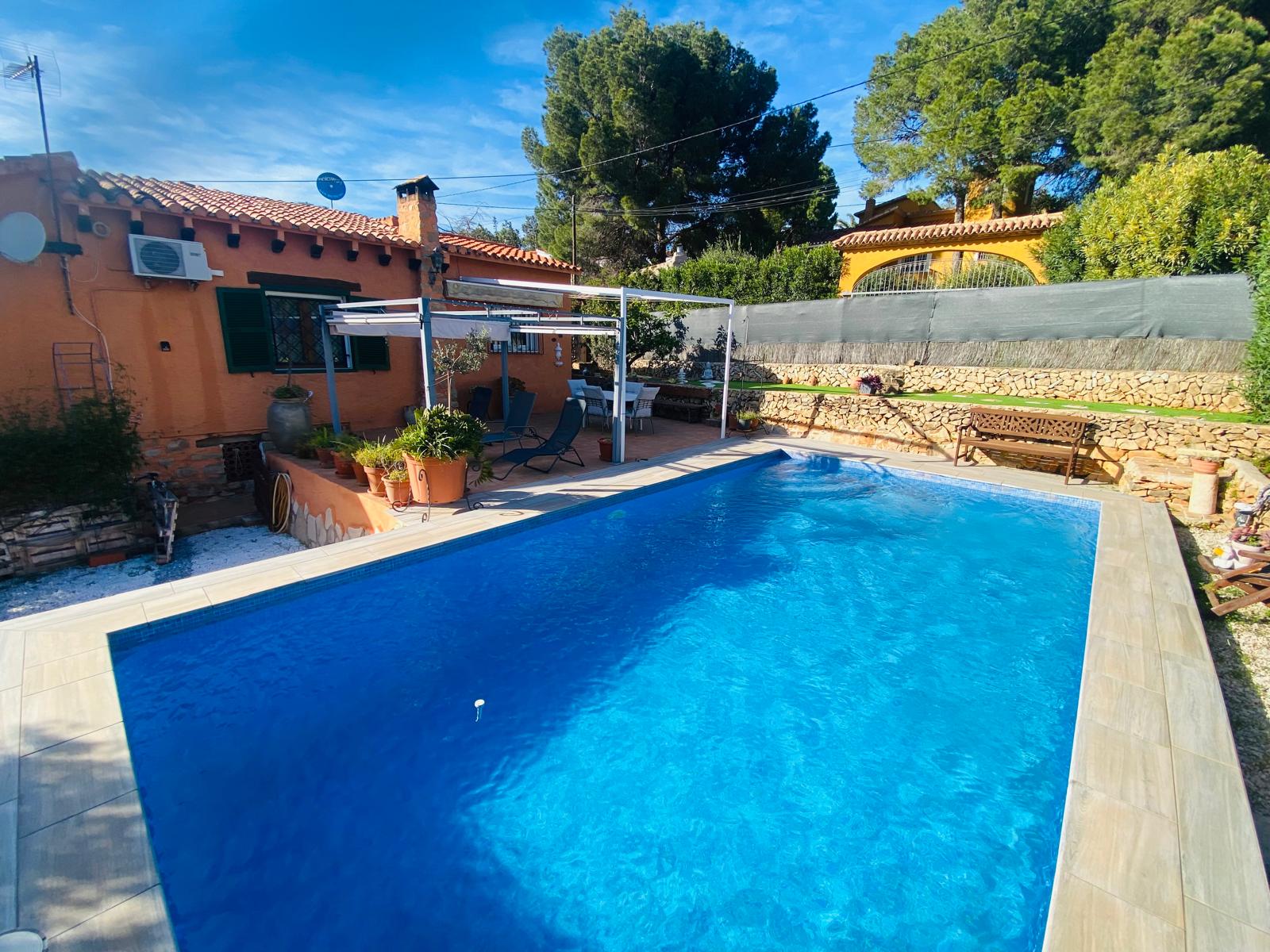 VILLA CON VISTAS AL MONTGÓ