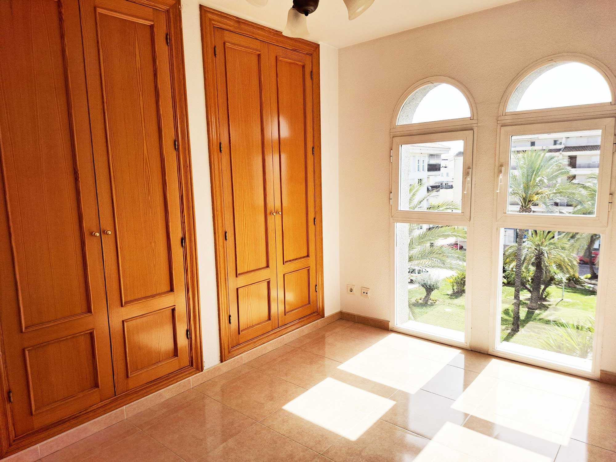Fantástico apartamento con vistas al mar en pleno casco urbano de Altea