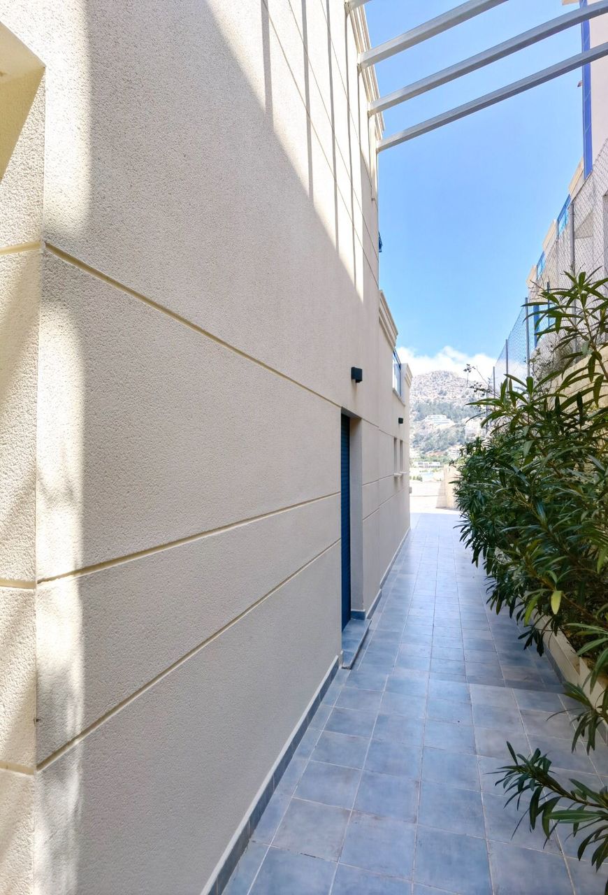 ¡Villa espectacular en Altea por solo 895.000 €!