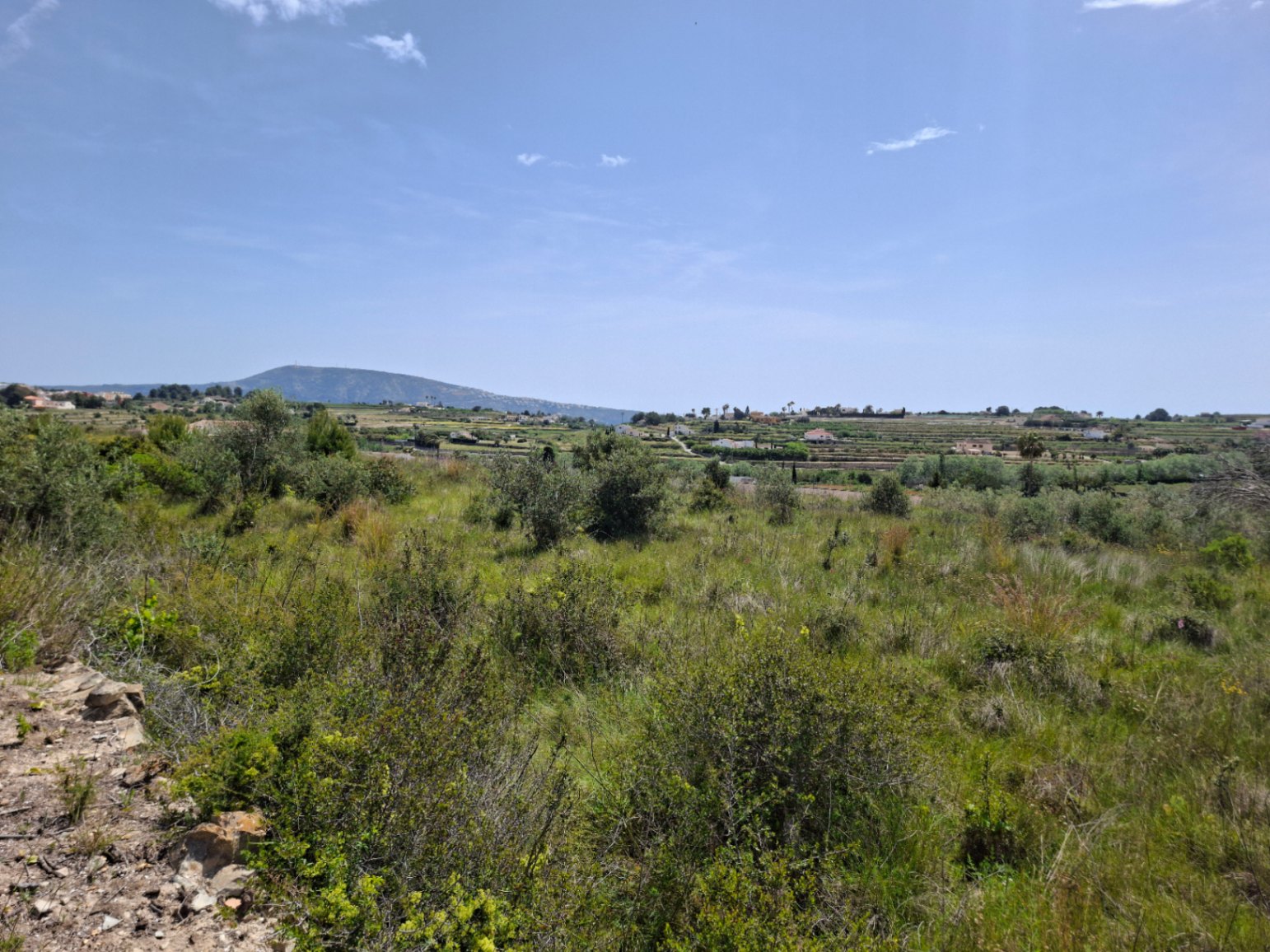 Parcela rústica de 93.000m²