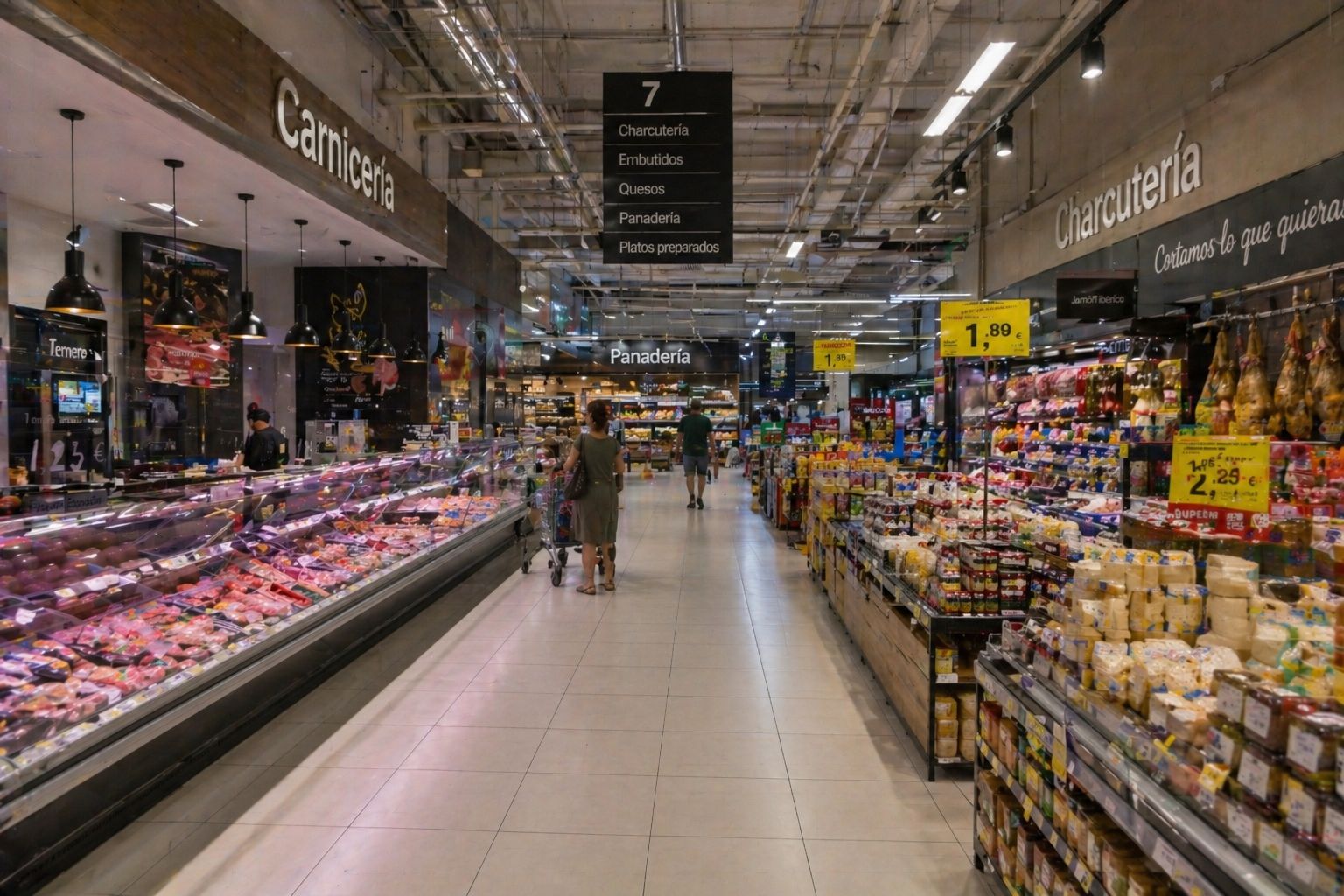 Local comercial de 1.150m² en Elche con alquiler consolidado