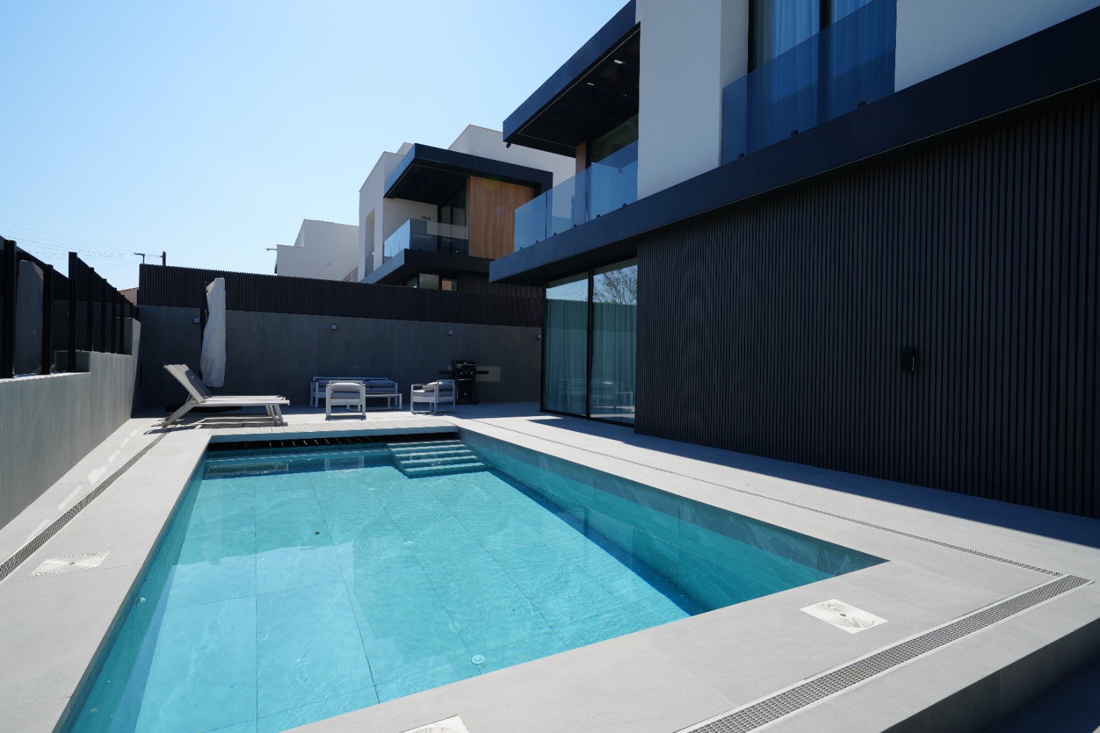 Villa nueva en L'Albir — donde el lujo se vive, no se presume