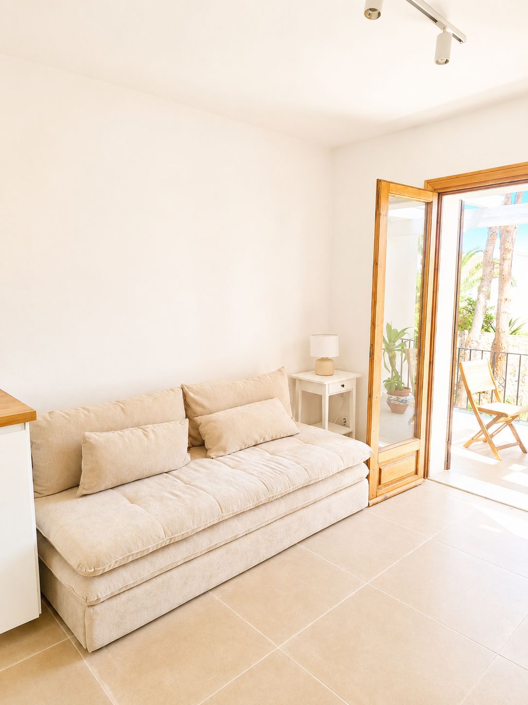 Coqueto apartamento a estrenar en La Sella