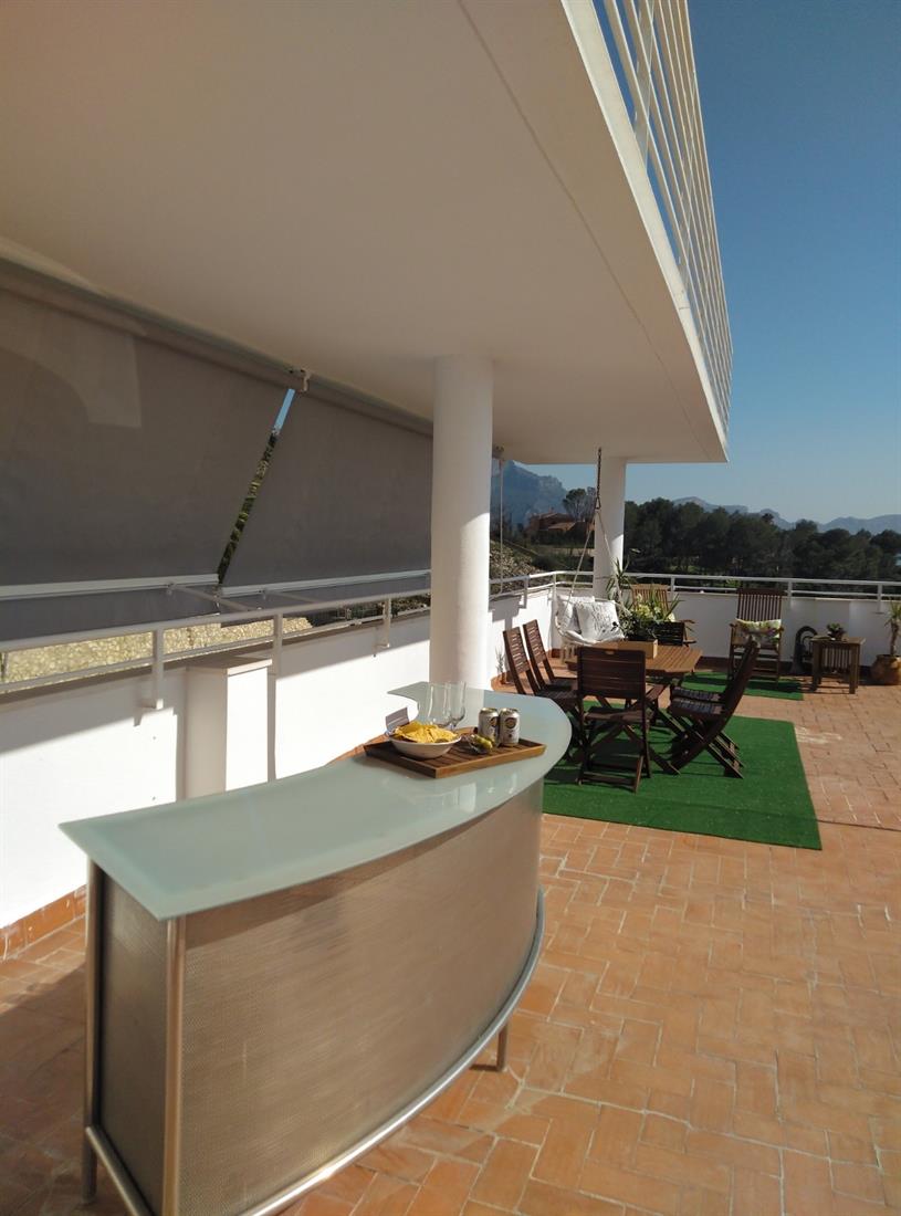 CHALET EN EXCLUSIVA URBANIZACIÓN 