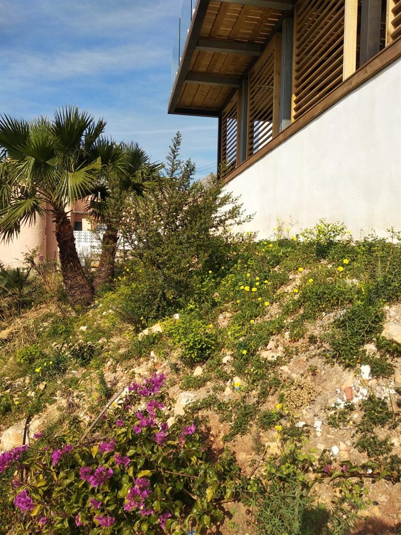 CHALET EN EXCLUSIVA URBANIZACIÓN 