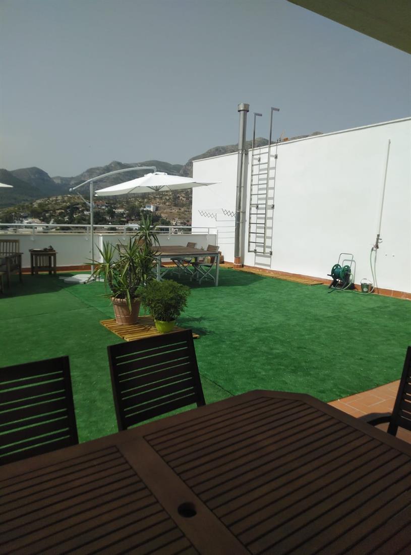 CHALET EN EXCLUSIVA URBANIZACIÓN 