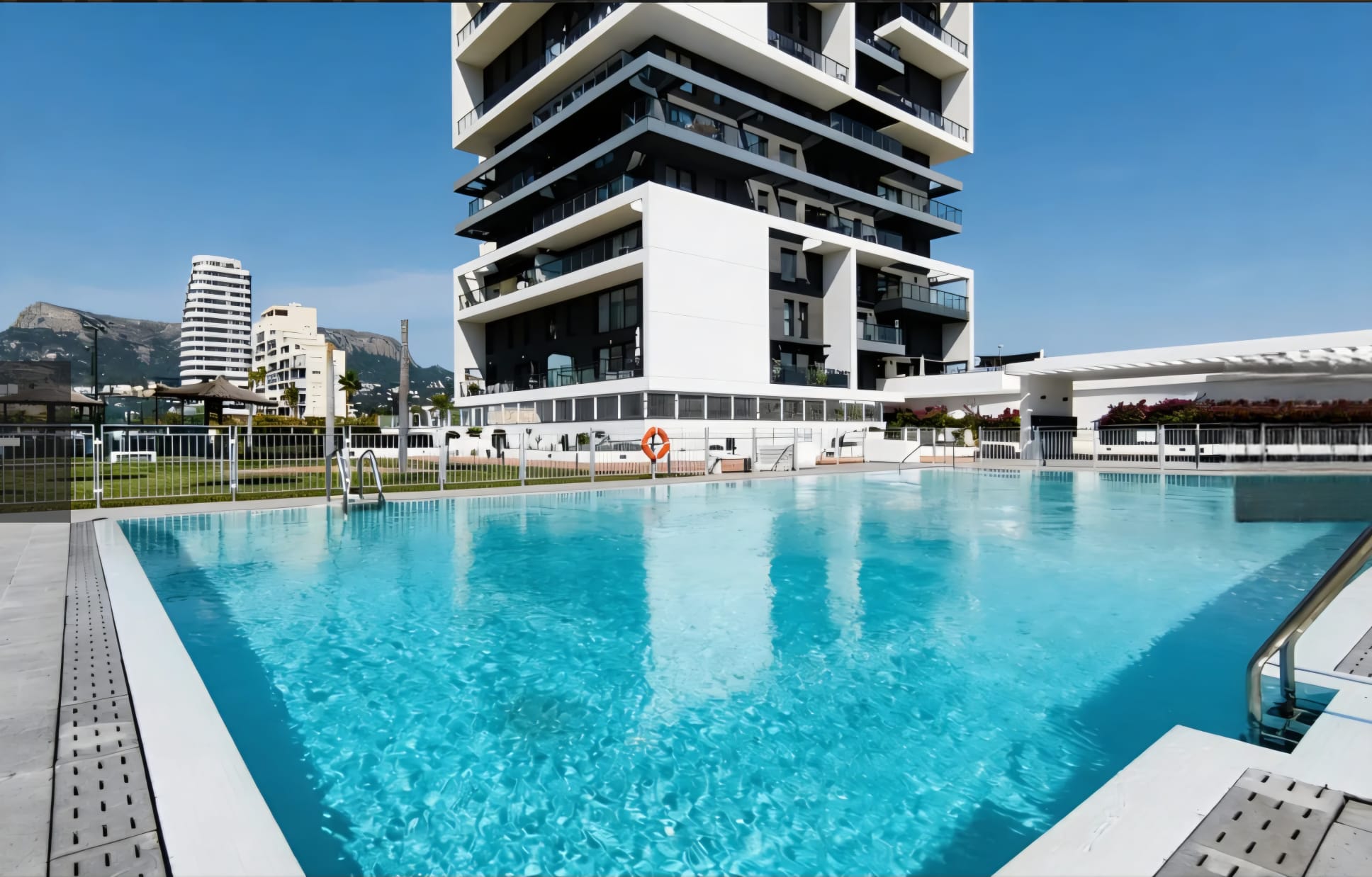 Apartamento en Calpe con vistas al mar y las salinas 