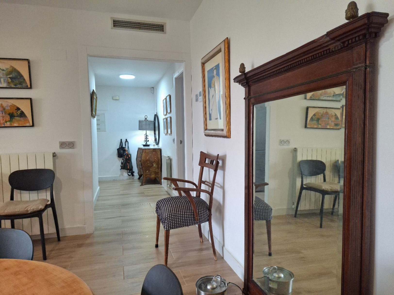 Piso de 3 dormitorios con piscina comunitaria y garaje en Dénia