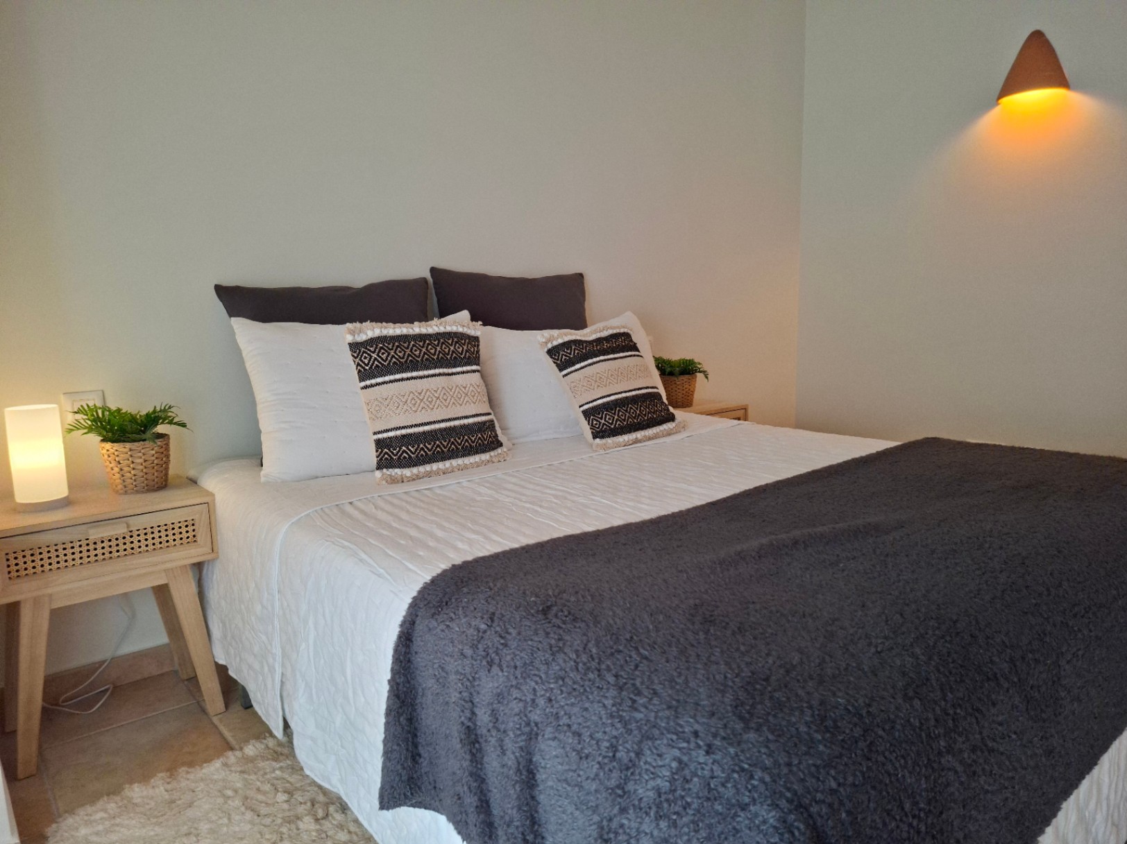 Apartamentos junto al golf en La Sella, con vistas al Montgó y al mar