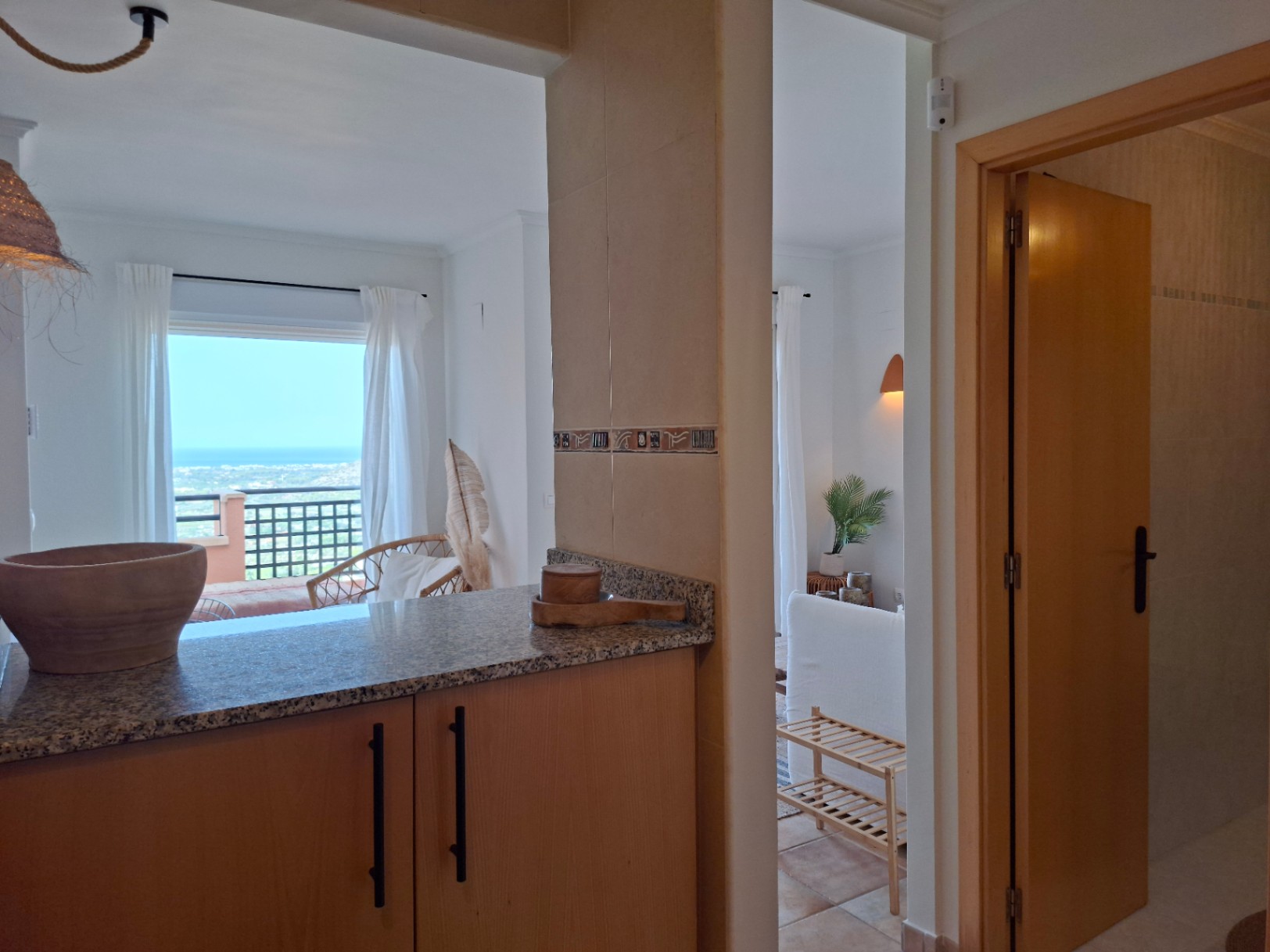 Apartamentos junto al golf en La Sella, con vistas al Montgó y al mar