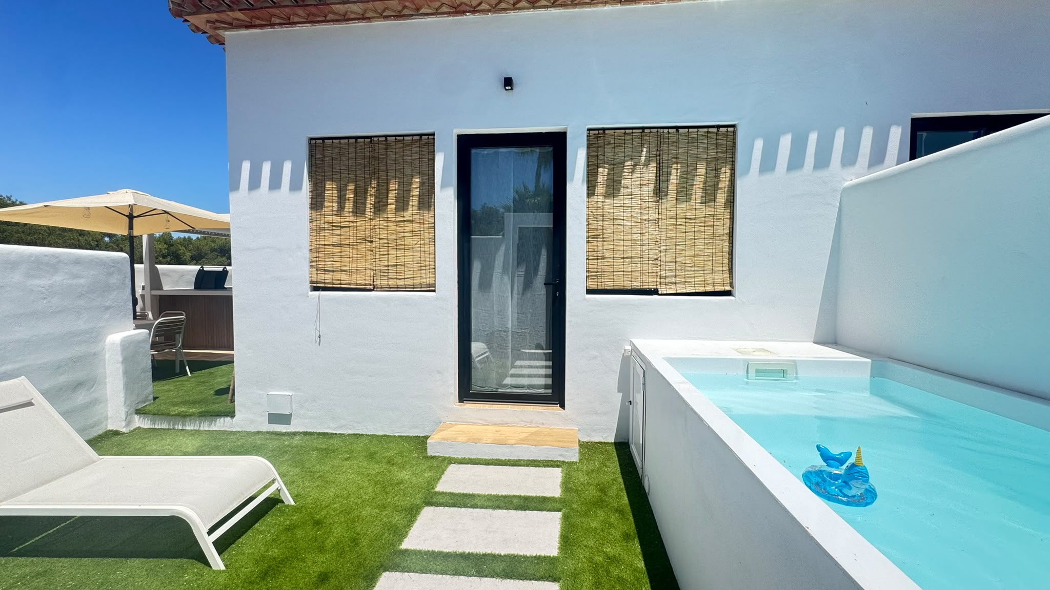 CHALET ADOSADO ALQUILER TEMPORAL EN JÁVEA